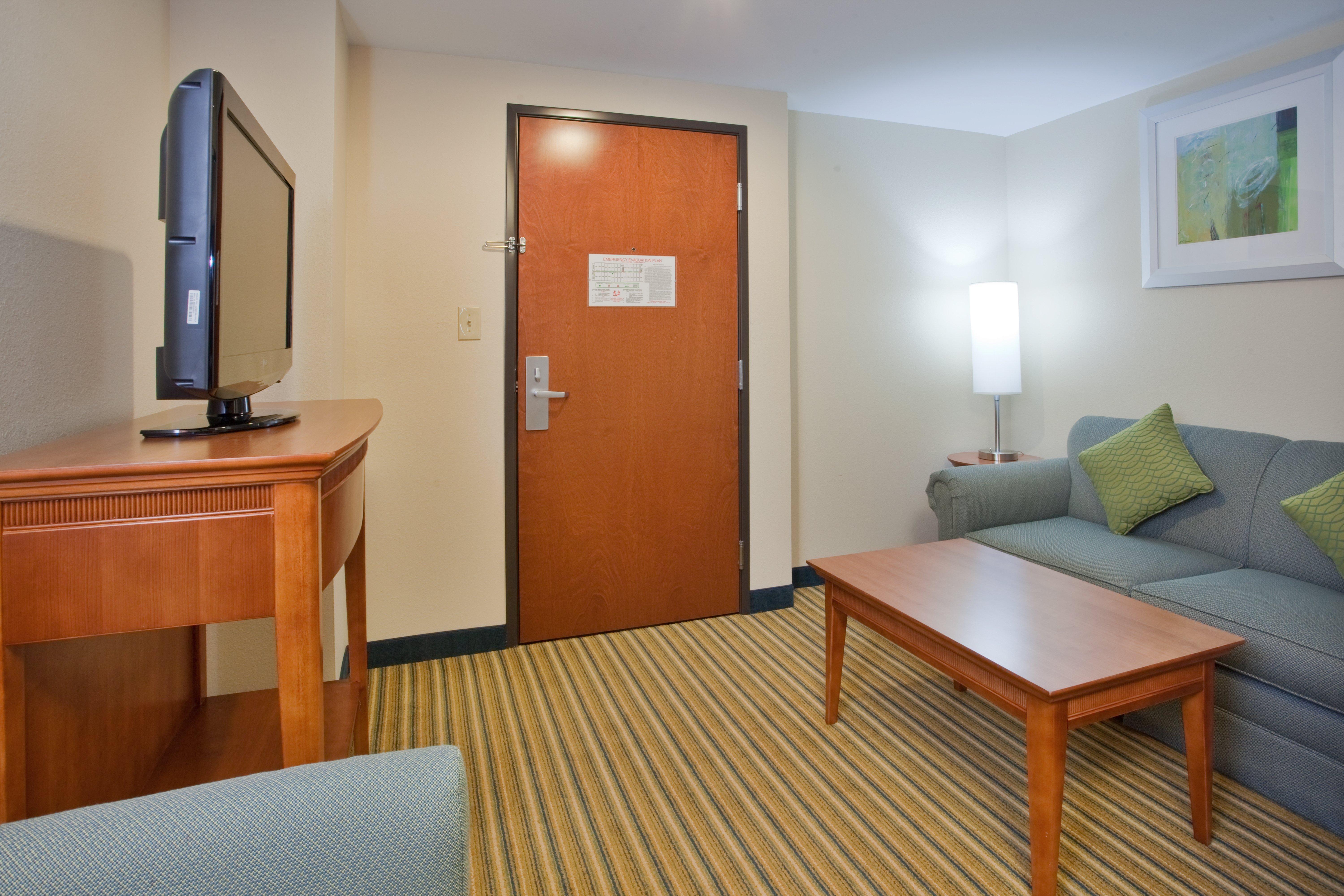 Holiday Inn Express Hotel & Suites Fredericksburg By Ihg Luaran gambar