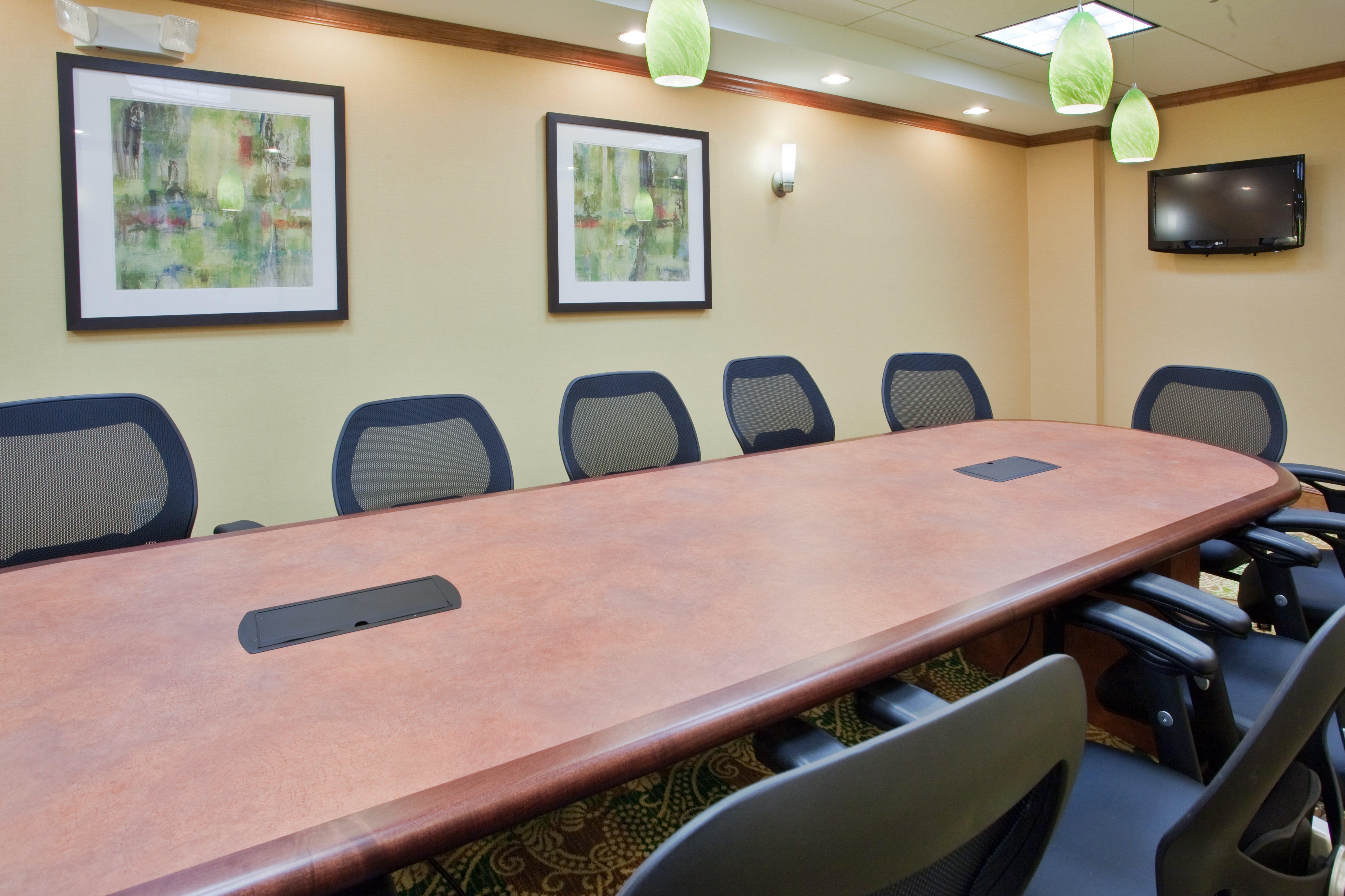 Holiday Inn Express Hotel & Suites Fredericksburg By Ihg Luaran gambar